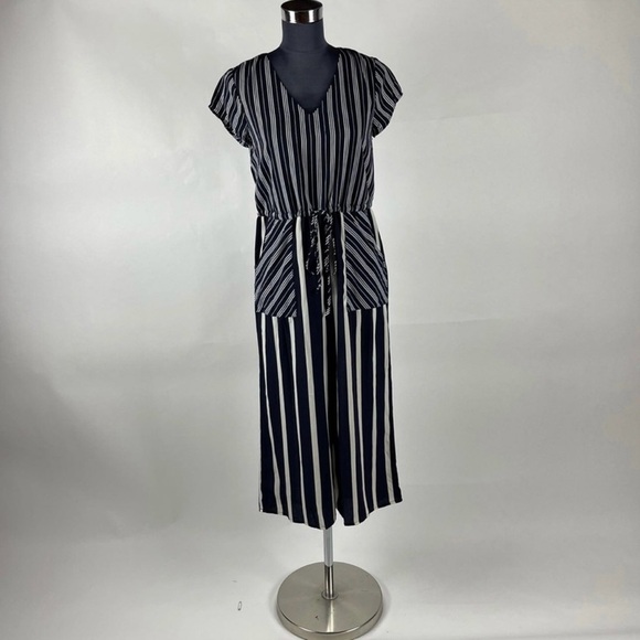 Lucer  Women’s Navy Blue and White Striped Side Pockets V-Neck Midi Jumpsuit - Picture 3 of 9